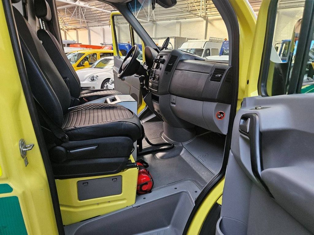 Krankenwagen Mercedes-Benz Sprinter Diesel 163 PS 2018