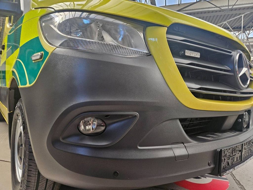 Krankenwagen Mercedes-Benz Sprinter Diesel 163 PS 2019