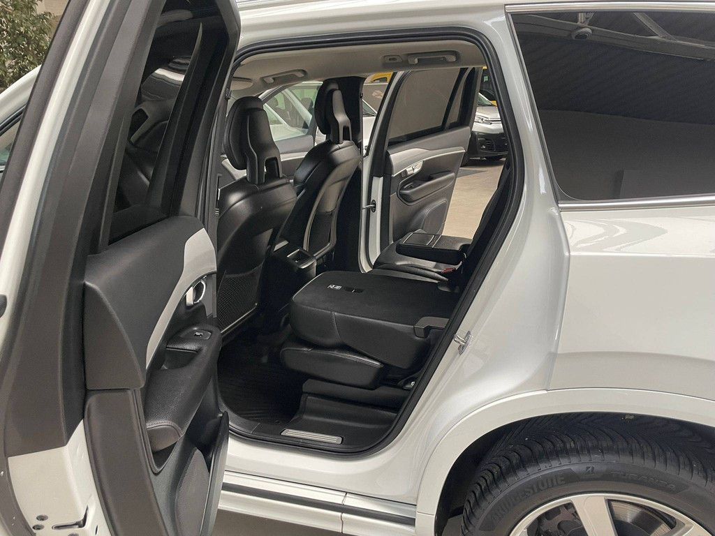 SUV Volvo XC90 T6 Petrol 310hp 2020