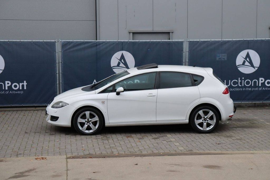Pkw SEAT Leon Benzin 2009 (Marge)