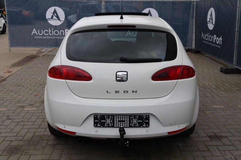 Pkw SEAT Leon Benzin 2009 (Marge)