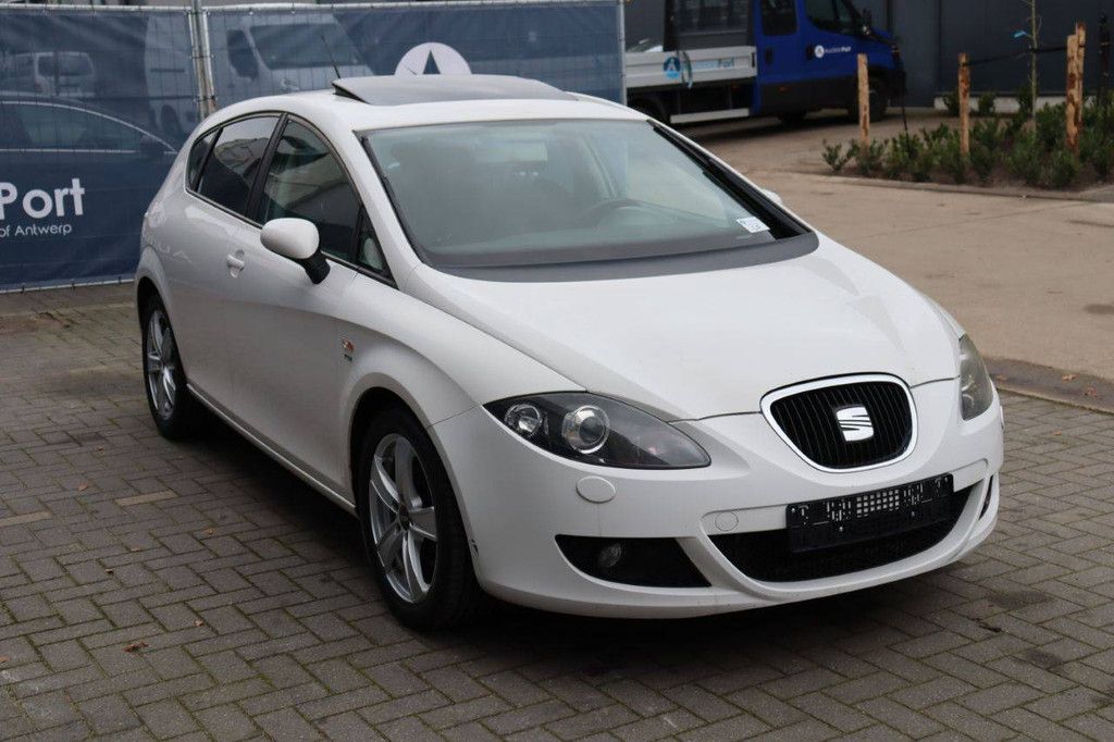 Pkw SEAT Leon Benzin 2009 (Marge)