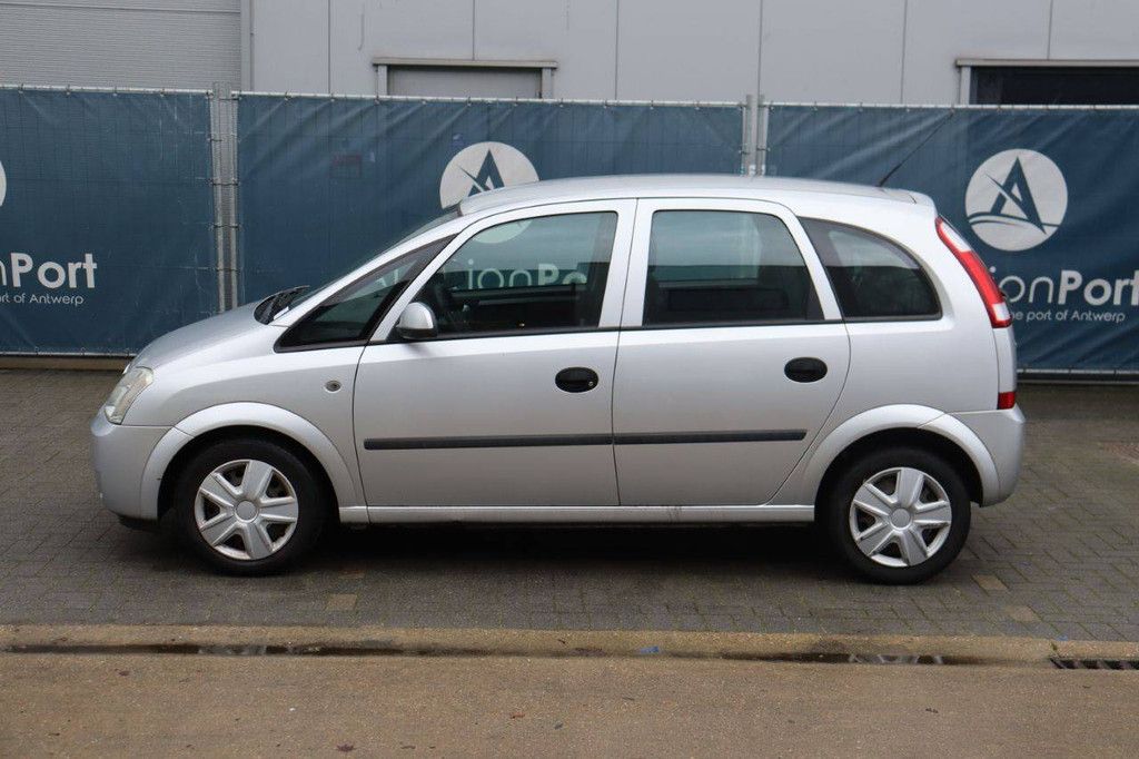 Pkw Opel Meriva Benzin 66kW 2005