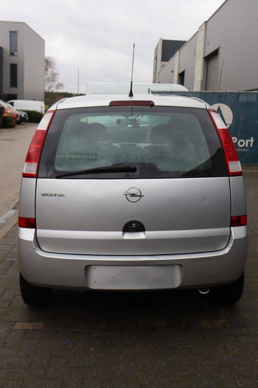 Pkw Opel Meriva Benzin 66kW 2005