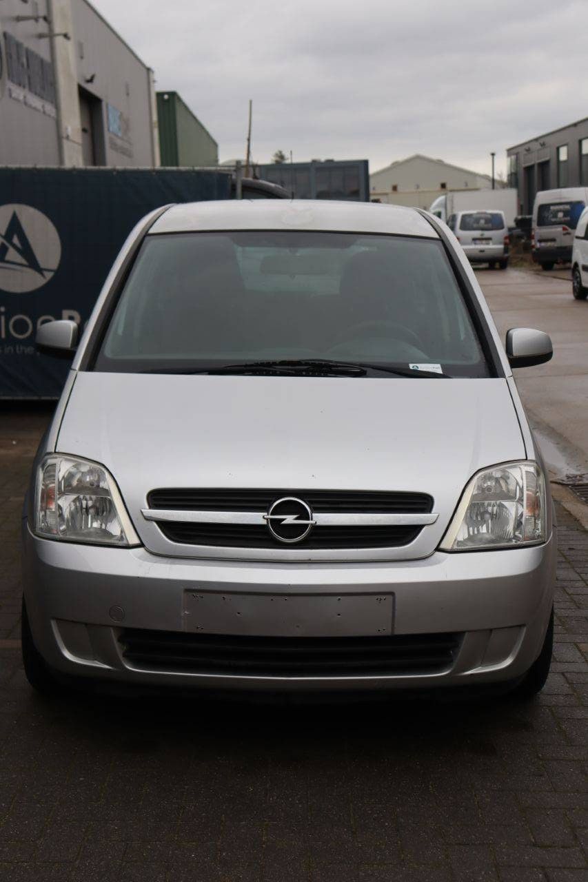 Pkw Opel Meriva Benzin 66kW 2005