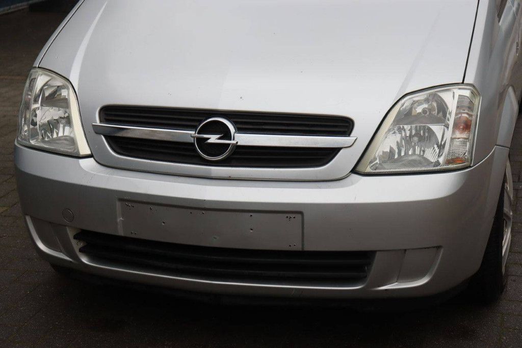 Pkw Opel Meriva Benzin 66kW 2005