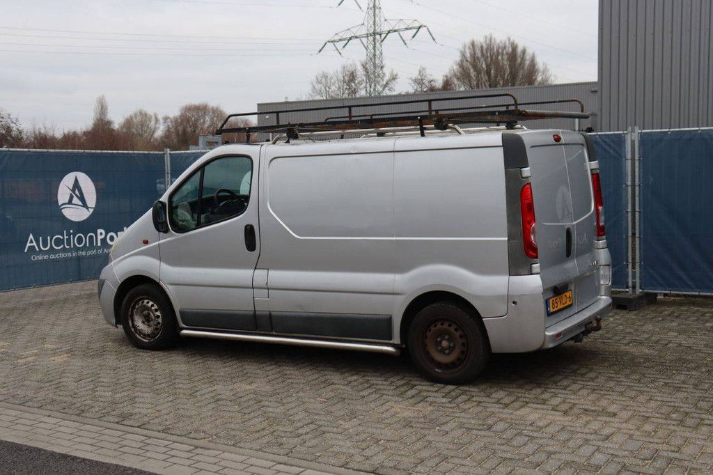 Opel VIVARO-2 2.0CDTI/66KW-E4 2.7T L1H1 Diesel 2007 Van