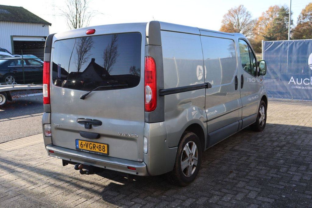 Transporter Opel VIVARO-2 2.0CDTI/66KW-E4 2.7T L1H1 Diesel 2010 (Marge)