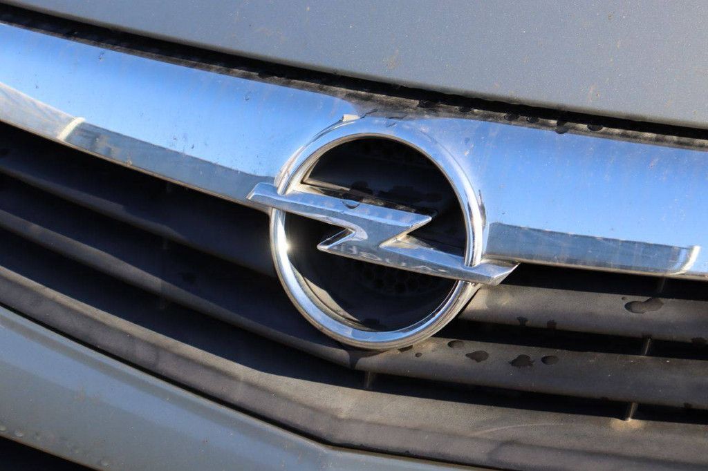 Transporter Opel VIVARO-2 2.0CDTI/66KW-E4 2.7T L1H1 Diesel 2010 (Marge)