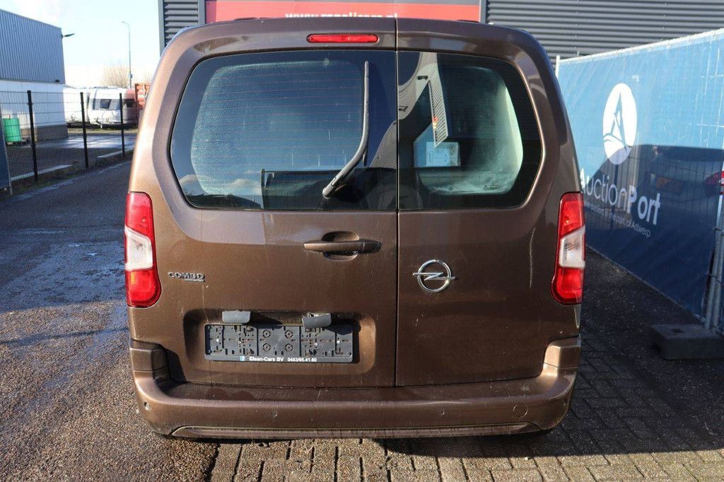 Passenger car Opel Combo Petrol 2021 (Margin)