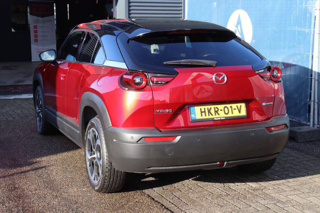 SUV Mazda MX-30 Electric + Petrol 2023