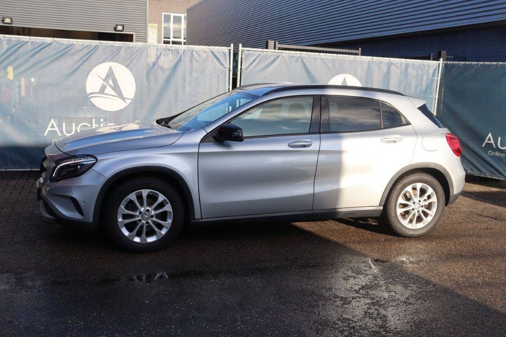 SUV Mercedes-Benz GLA 200 CDI Diesel 136 PS 2014 (Margin)