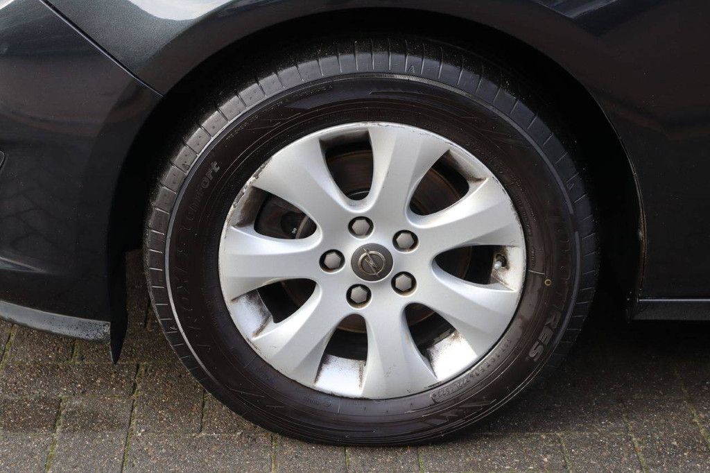 Pkw Opel Astra Diesel 81kW 2014