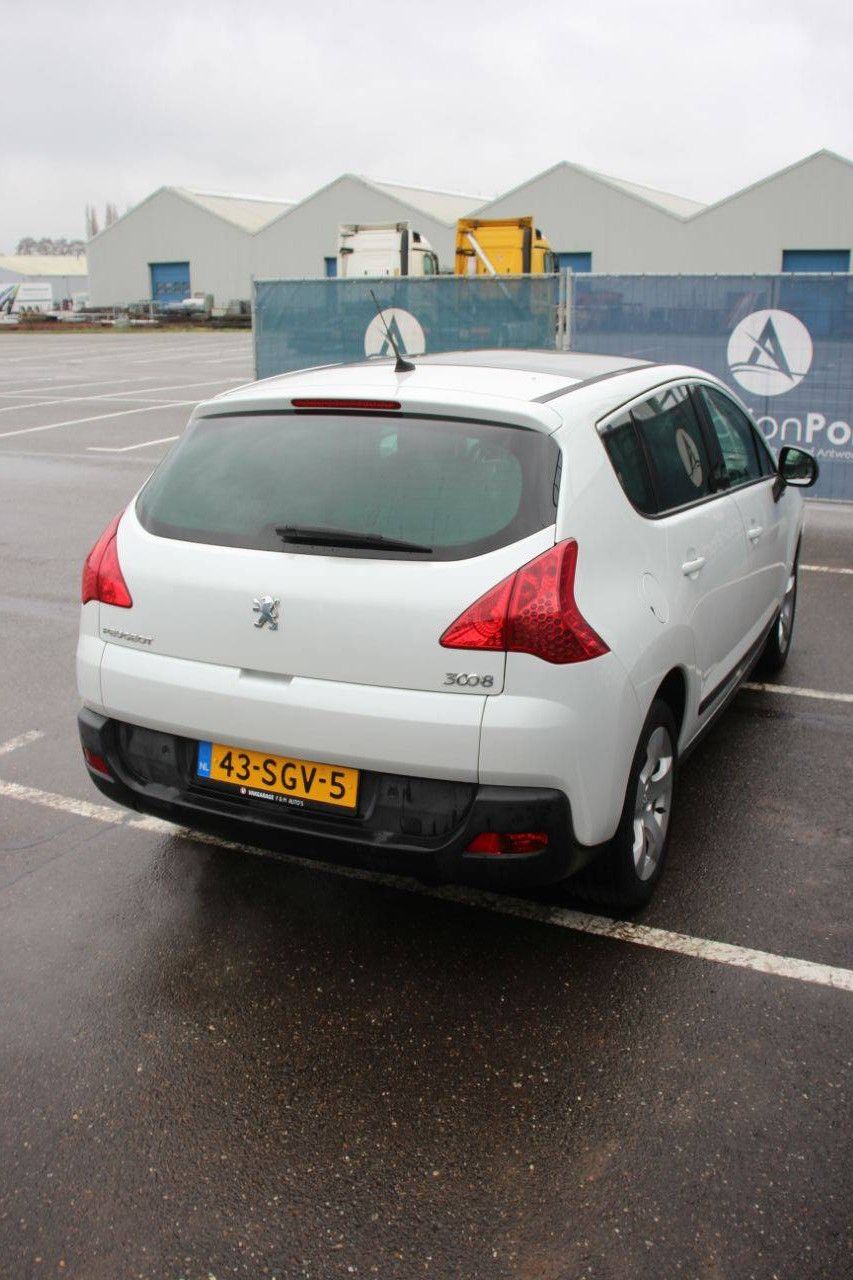 Passenger car Peugeot 3008 1.6VTi ST Petrol 88kW 2011 (Margin)