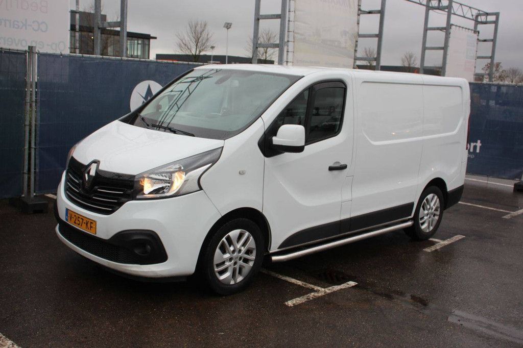 Renault TRAFIC Diesel 2017 Van