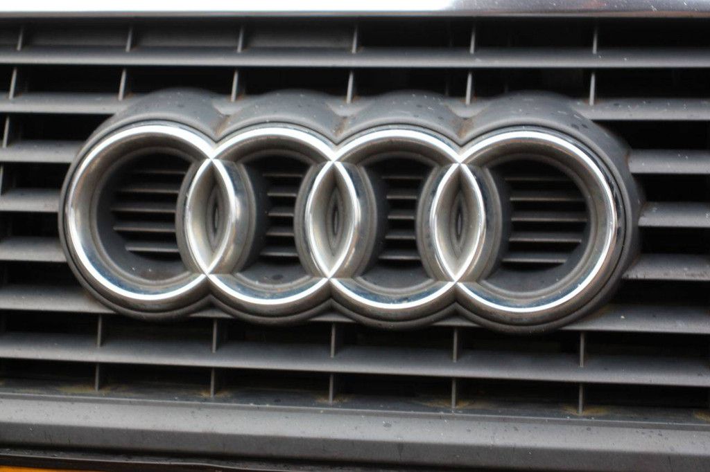 Passenger car Audi A6 S Line Diesel 225 hp 2006