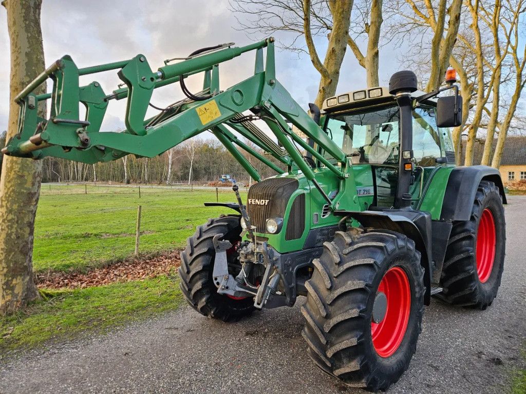 Fendt 716 Vario TMS Com2 mit Frontlader ( 711 712 714 )