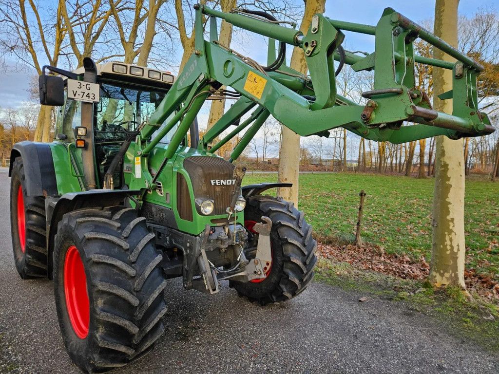 Fendt 716 Vario TMS Com2 mit Frontlader ( 711 712 714 )