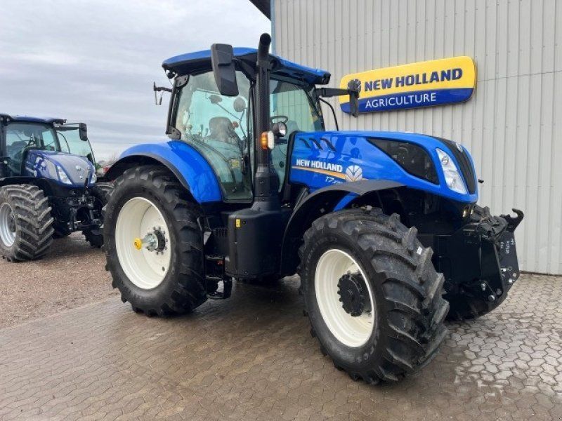 New Holland T7.270 CLASSIC
