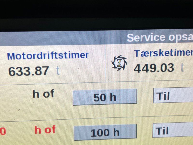 Case IH Axial Flow 8250