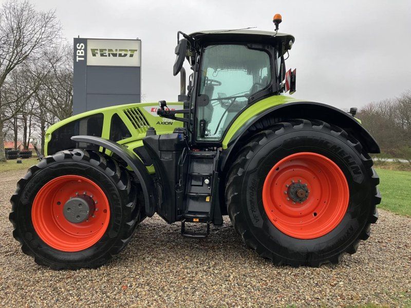 Claas AXION 930 CMATIC