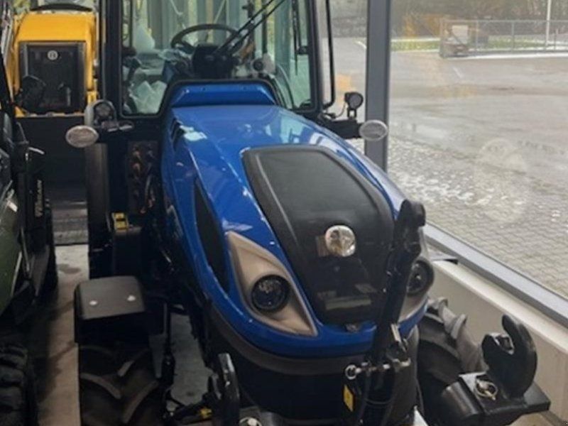 New Holland T4.100F