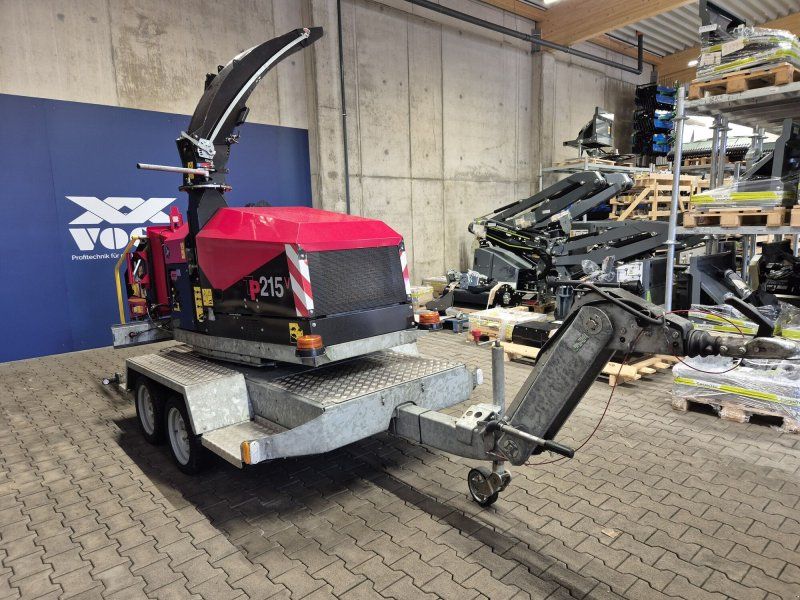 TP 215 MOBILE T Holzhacker /Holzhäcksler mit Dieselmotor und 270° D