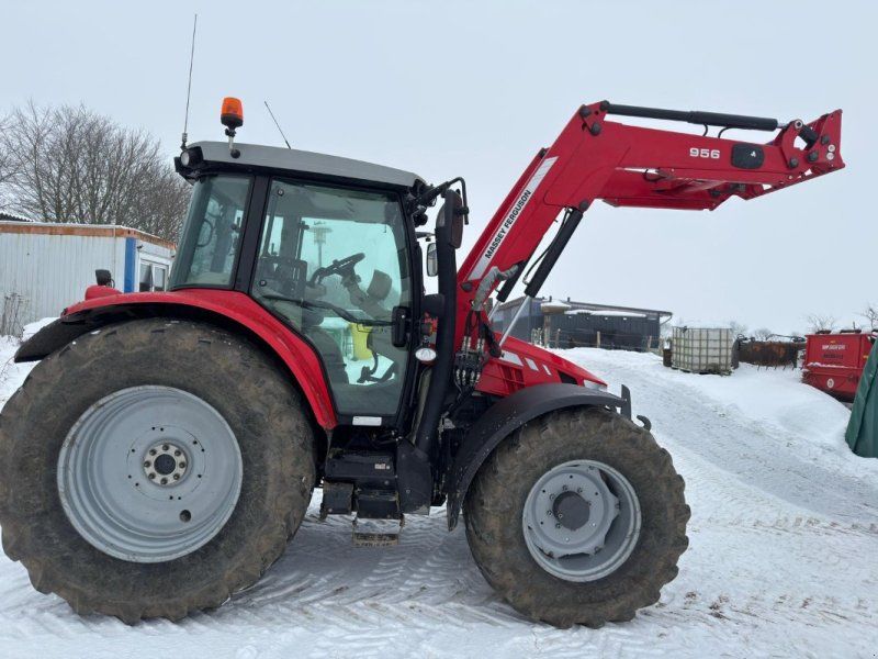 Massey Ferguson 5611 Dyna-4