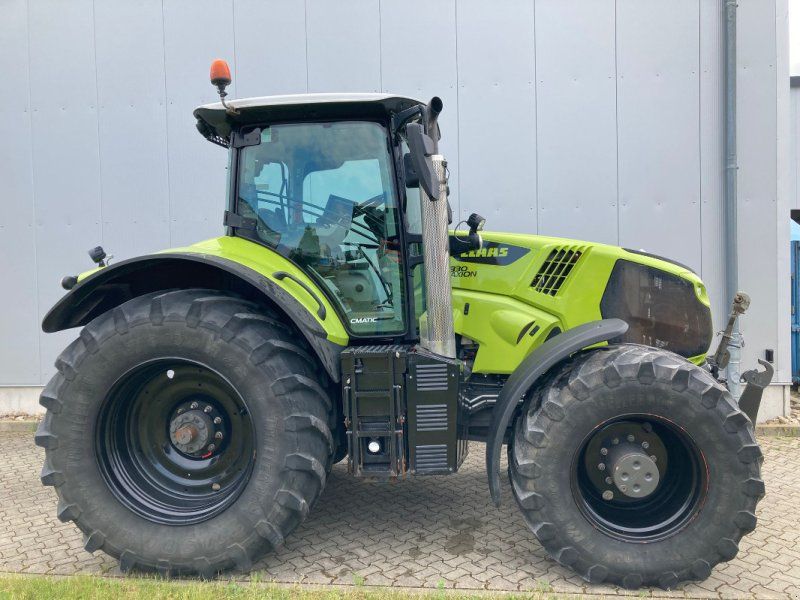 Claas Axion 830 CMATIC