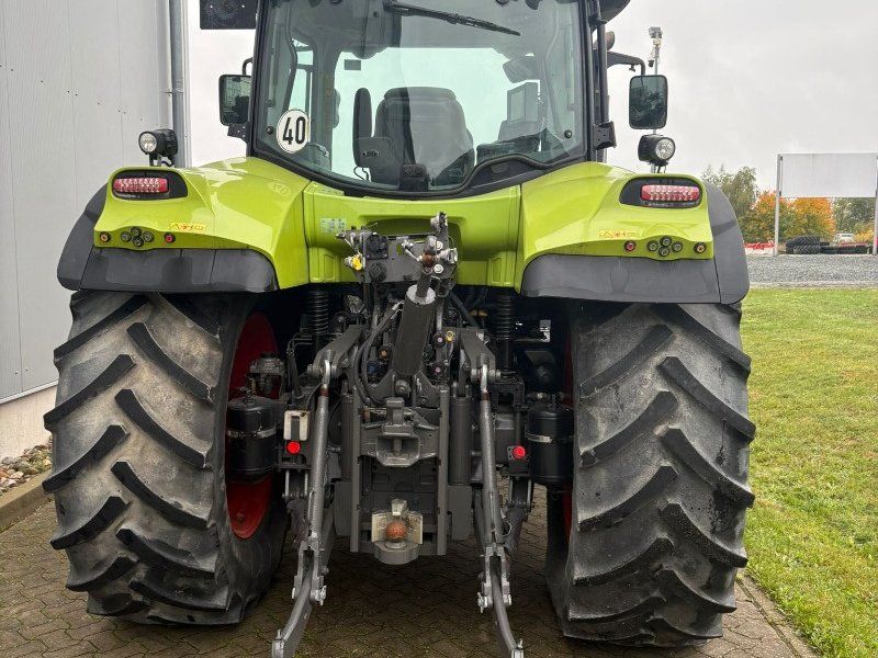 Claas Arion 650 Hexashift