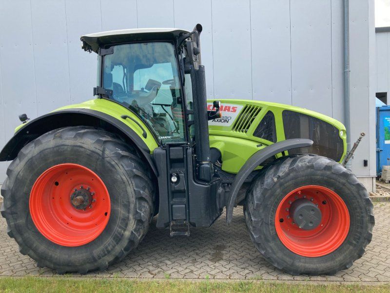 Claas Axion 930 CMATIC