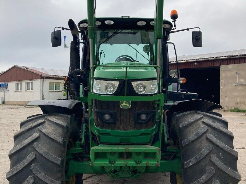 John Deere 6150R