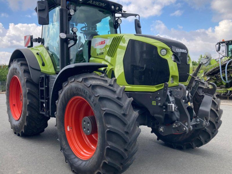 Claas Axion 830 CMATIC
