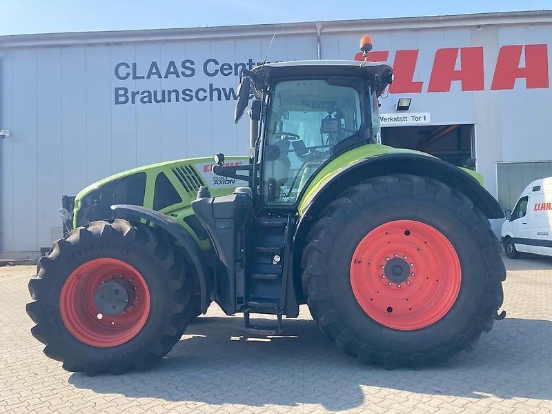 Claas Axion 930 CMATIC