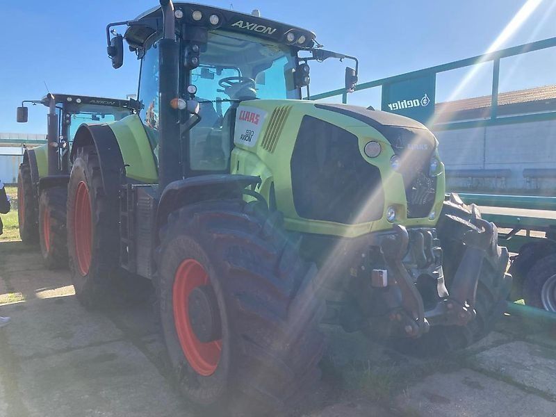 Claas Axion 830 CMATIC