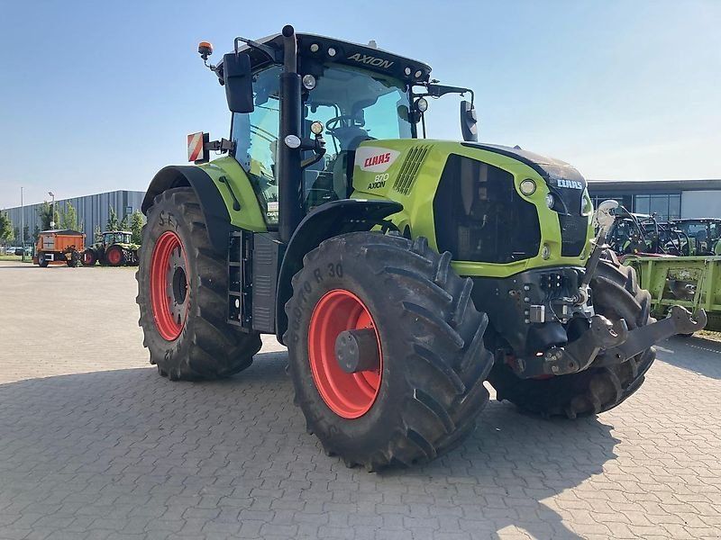 Claas Axion 870 CMATIC