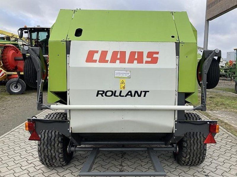 Claas Rollant 340 RC
