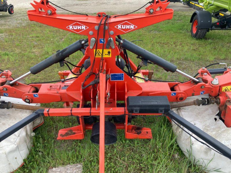 Kuhn GMD 8730FF & GMD 802 F-FF