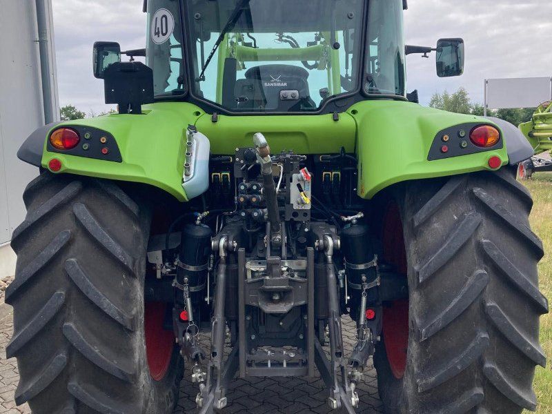Claas Arion 440 Hashift