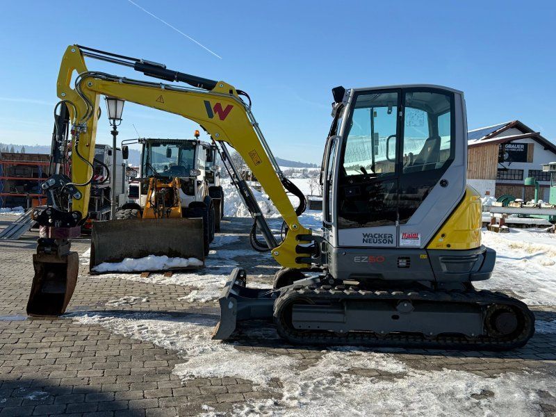 Wacker Neuson EZ50 mit Holp Derhmotor
