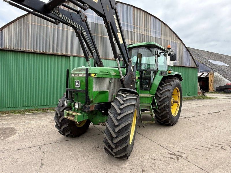 John Deere 4755