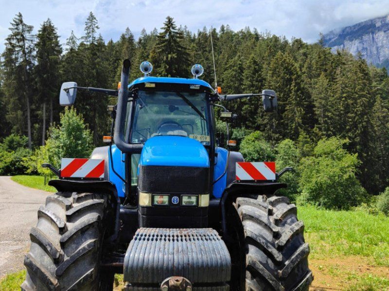 New Holland TM190