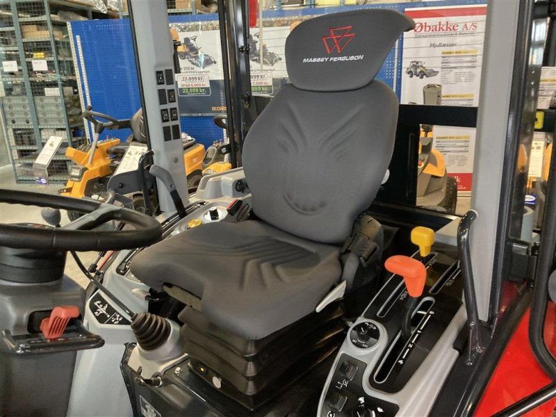 Massey Ferguson 1740 HC