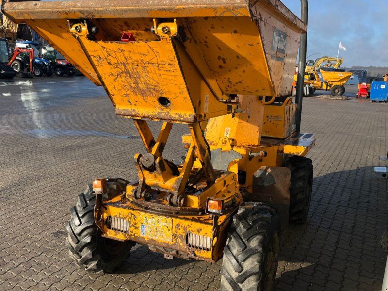 Thwaites 2 tons Mach 471 Højtip og sving.