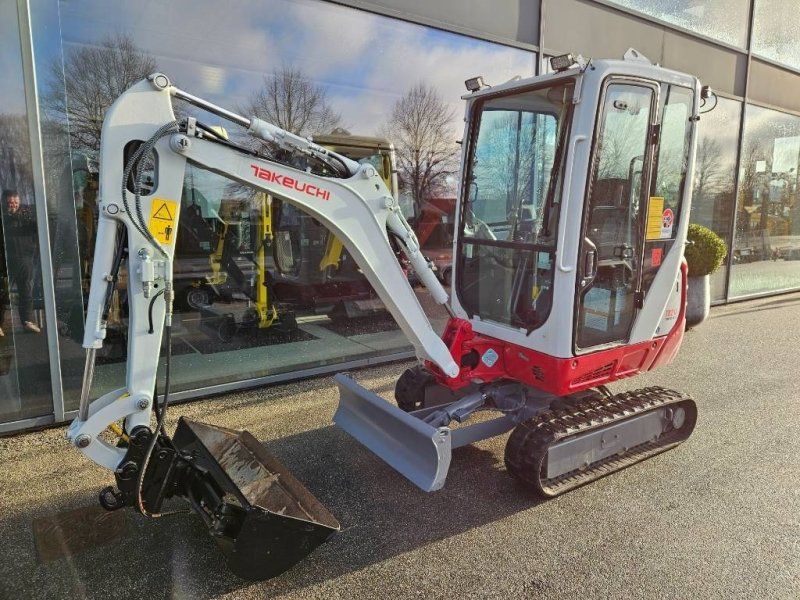 Takeuchi TB 216