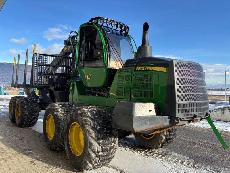 John Deere 1210 G