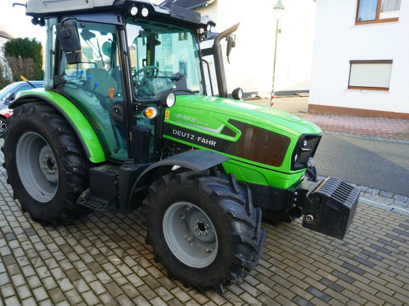 Deutz-Fahr 5090D Keyline. Bj.2002. Absolut neuwertiger Zustand!