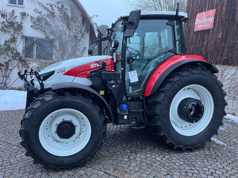 Steyr 4100 Plus
