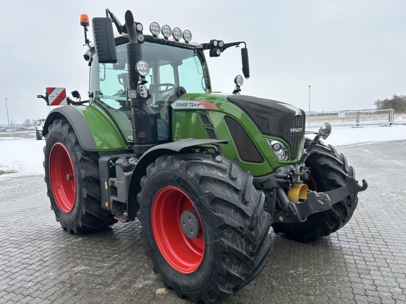Fendt 724 VARIO S4