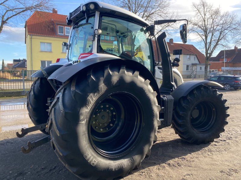 Valtra N174S